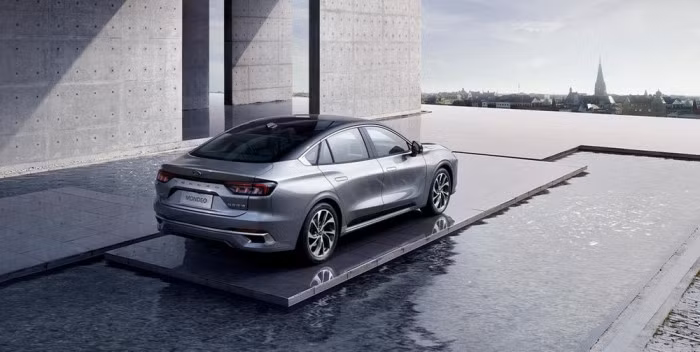 Ford Mondeo 2022 sở hữu nhiều công nghệ hiện đại