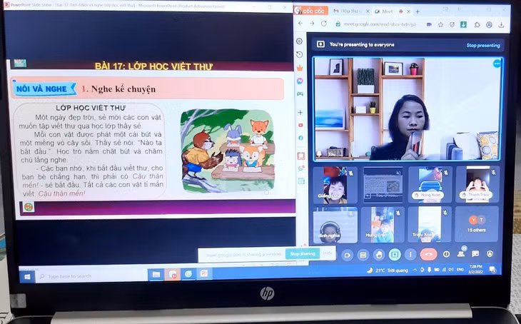 Tiết học trực tuyến của cô và trò Trường Tiểu học Đạp Thanh (huyện Ba Chẽ), ngày 3/3/2022.