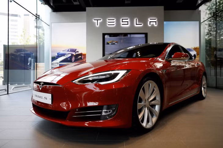 Mẫu xe Model Y Long Range của Tesla. Ảnh: Reuters.