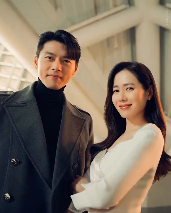 Hyun Bin và Son Ye Jin kết hôn ở tuổi 40. Ảnh: YTN