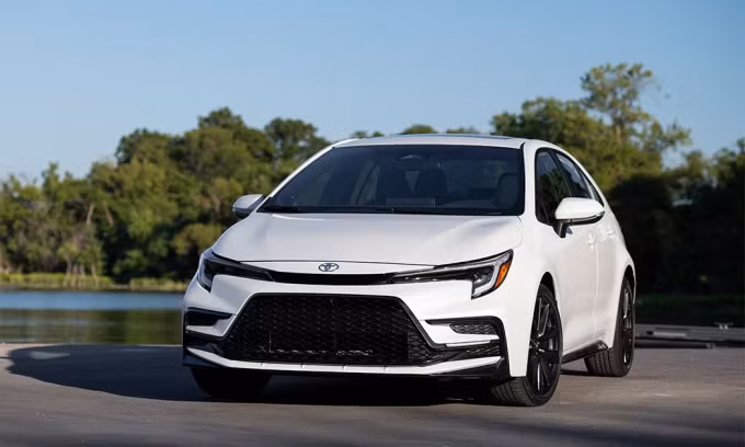 Toyota Corolla - một trong mẫu xe bán chạy nhất của Toyota và cũng bán chạy nhất toàn ngành 2024. Ảnh: Autotrader