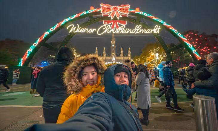 Giáng sinh ở khu chợ 'đáng ghé thăm nhất' thủ đô Vienna ảnh 2