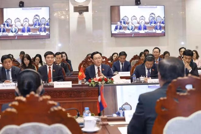 Chủ tịch Quốc hội Vương Đình Huệ phát biểu. (Ảnh: Doãn Tấn/TTXVN)