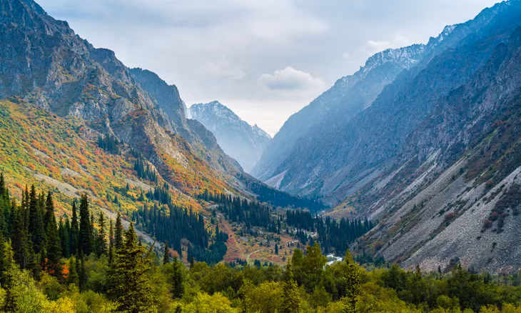 14 ngày khám phá Kazakhstan và Kyrgyzstan của du khách Việt ảnh 1