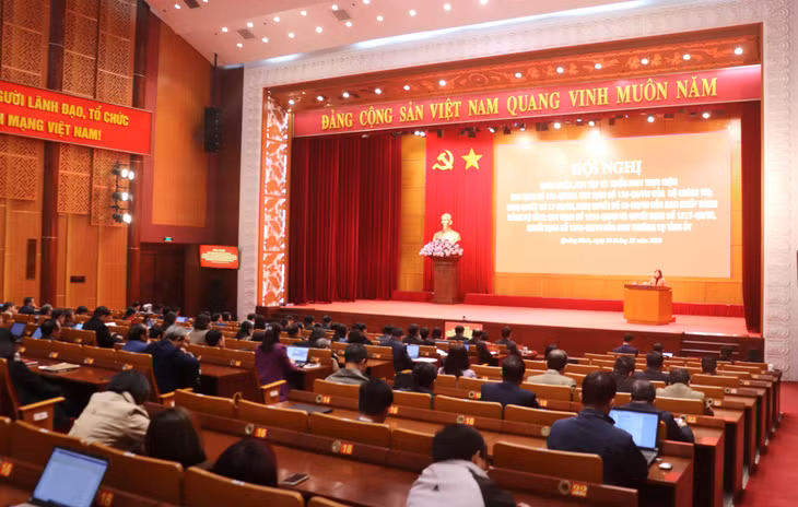 Quang cảnh hội nghị.