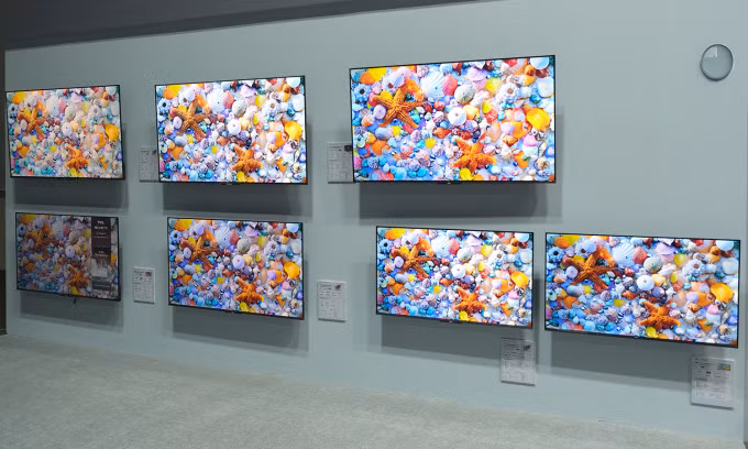 Các dòng phổ thông có đầy đủ kích thước màn hình từ 32 đến hơn 65 inch. Ảnh: Tuấn Hưng