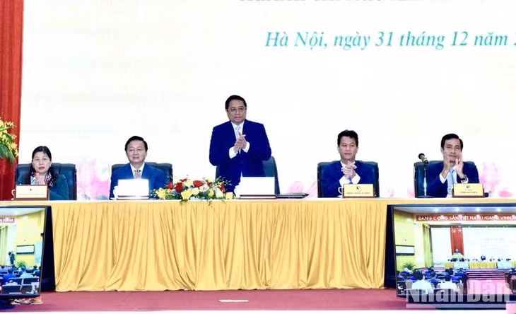 Thủ tướng Phạm Minh Chính chỉ đạo Hội nghị.