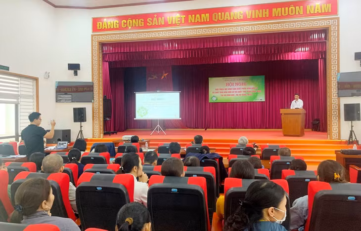 Sở TN&amp;MT tổ chức hội nghị giới thiệu mô hình sản xuất phân bón hữu cơ từ chất thải rắn hữu cơ và chất thải rắn trong chăn nuôi, tháng 11/2023.