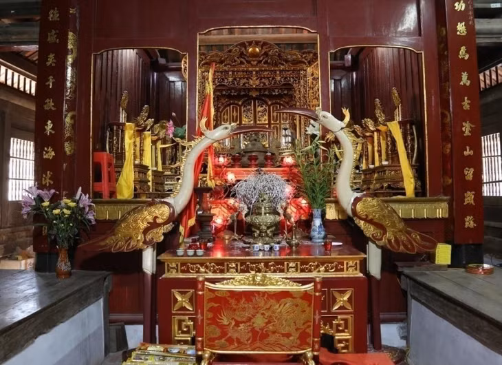 Hạc chầu.