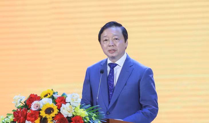 Phó Thủ tướng Chính phủ Trần Hồng Hà phát biểu tại Diễn đàn.