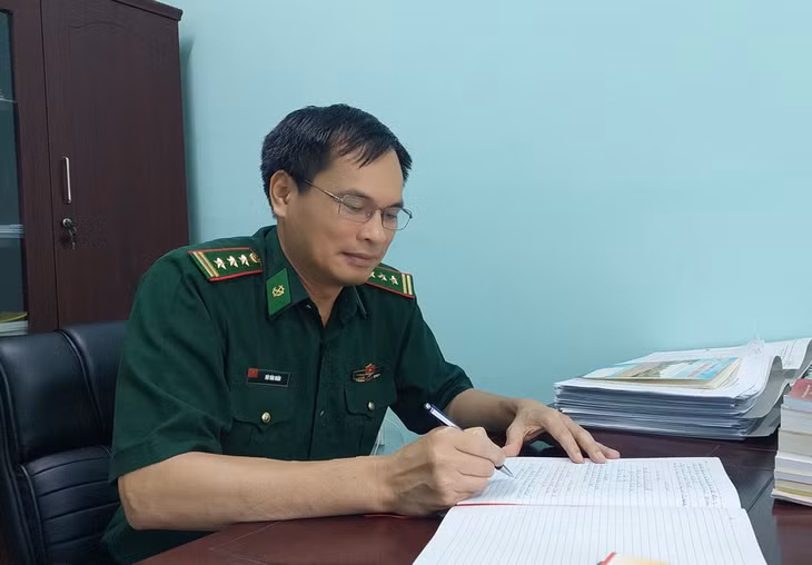 Thượng tá Bùi Văn Huân - Phó trưởng Phòng phòng chống ma túy và tội phạm, Bộ chỉ huy biên phòng tỉnh Hà Giang.