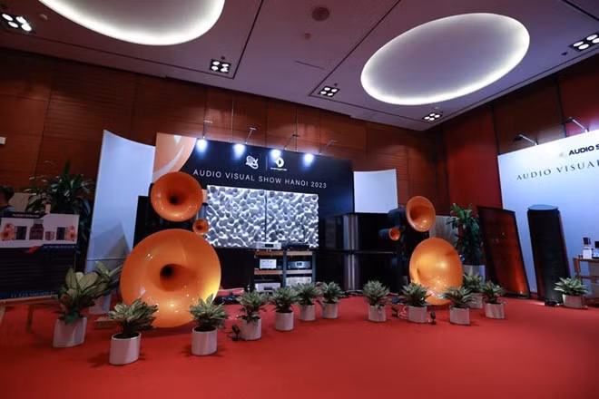 Triển lãm thiết bị nghe nhìn Việt Nam - AVShow lần thứ 21 thu hút nhiều hãng công nghệ nghe nhìn lớn, mang lại cho người tham gia nhiều trải nghiệm thú vị. Ảnh: Hải Nguyễn