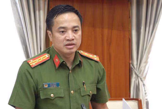 Đại tá Mai Hoàng phát biểu tại hội nghị. Ảnh: Công an TP HCM