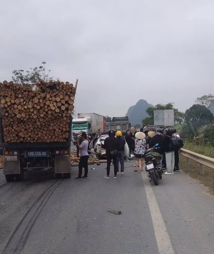 Hiện trường vụ va chạm.