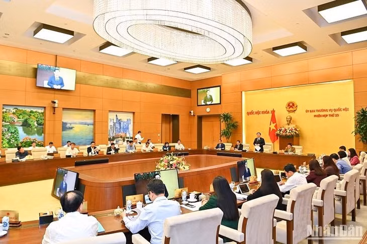 Quang cảnh phiên khai mạc. (Ảnh: DUY LINH)