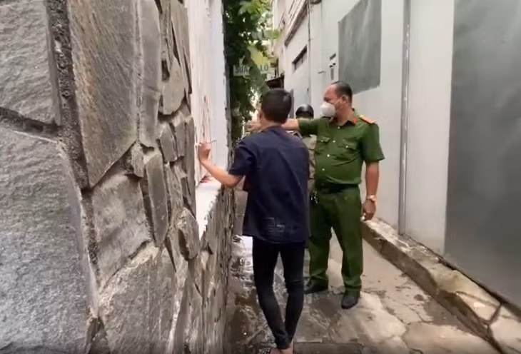 Công an TP Thủ Đức tiếp tục làm việc với những người liên quan để làm rõ vụ việc.
