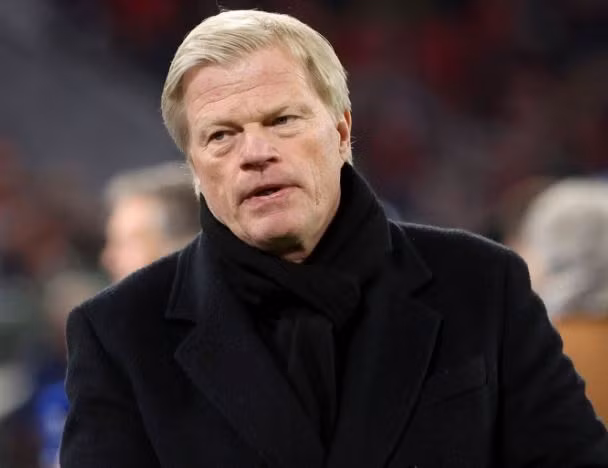 Kahn thôi chức CEO của Bayern.
