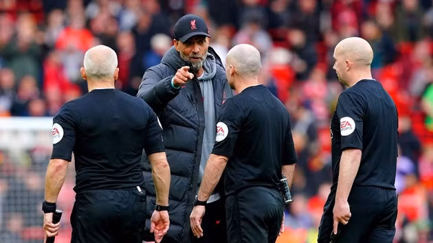 Klopp nhận án phạt từ FA.