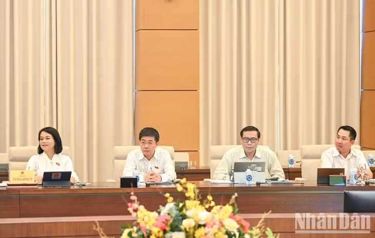 Các đại biểu dự buổi làm việc. (Ảnh: Duy Linh)