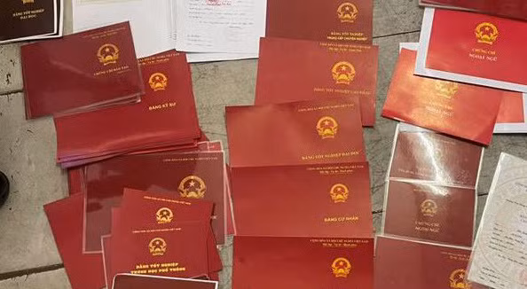 Tang vật bị thu giữ.