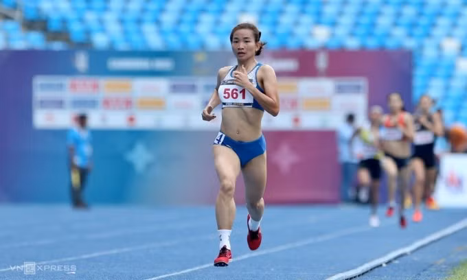 Nguyễn Thị Oanh tiếp tục không có đối thủ ở ba nội dung sở trường. Ảnh: Hiếu Lương
