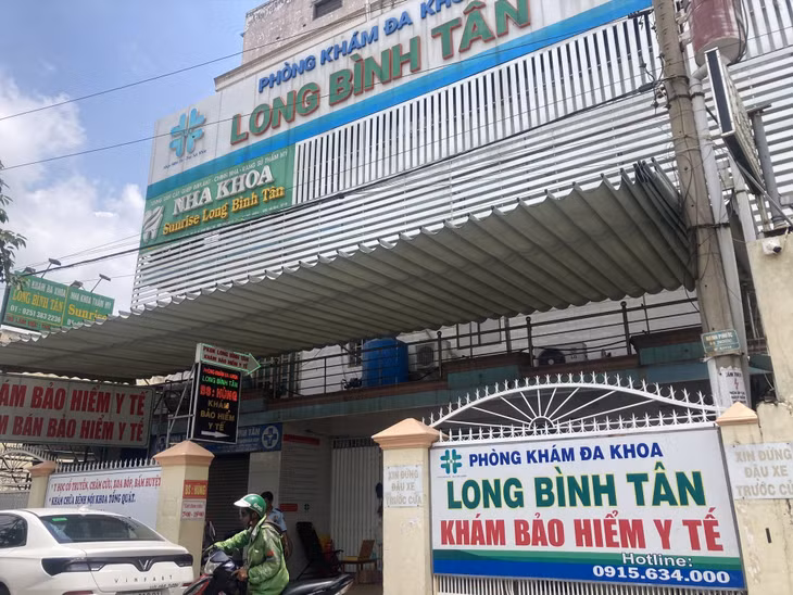 Phòng khám đa khoa Long Bình Tân. Ảnh: Hà Anh Chiến