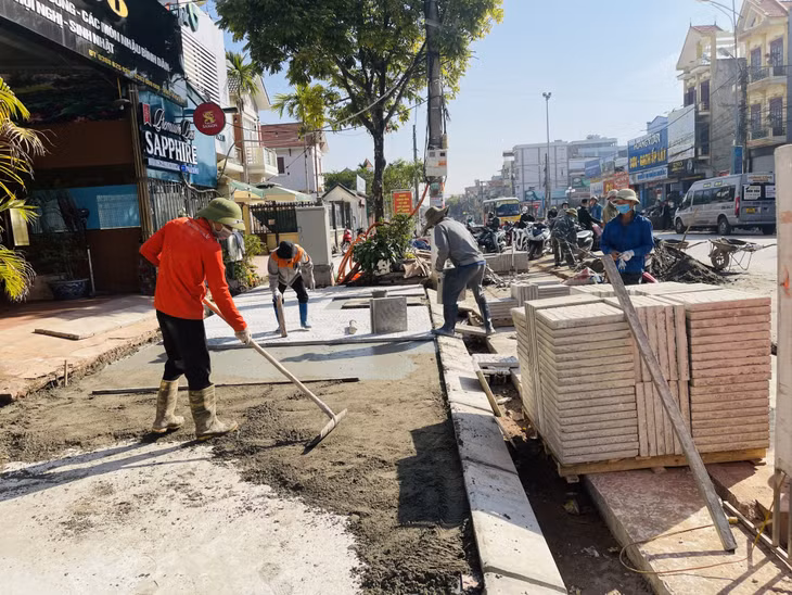 Hệ thống hạ tầng đô thị đã và đang được TX Quảng Yên đầu tư xây dựng đồng bộ.