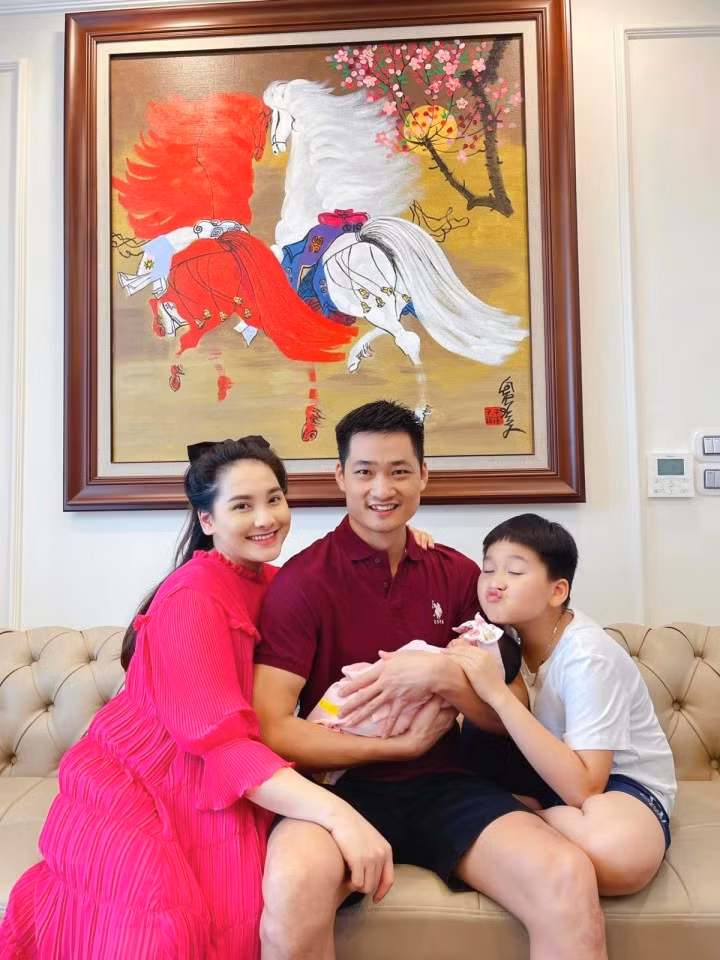Nữ diễn viên "Về nhà đi con" cảm ơn ông xã đã luôn ủng hộ cô.