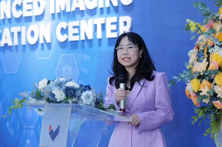 Tiến sĩ Lê Mai Lan – Chủ tịch Hội đồng trường Đại học VinUni phát biểu tại Lễ khai trương Trung tâm.