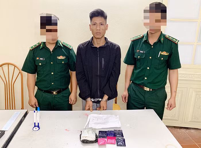 Đối tượng Lường Văn Long cùng tang vật