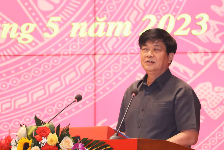 Đồng chí Đỗ Ngọc Thịnh, Chủ tịch Liên đoàn Luật sư Việt Nam phát biểu tại hội nghị.