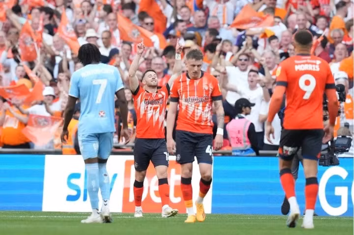 Luton Town đã chơi kiên cường trước Conventry.