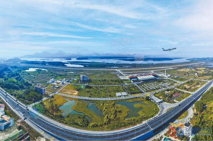 Sân bay quốc tế và cao tốc dọc tỉnh đều chọn Vân Đồn là trung tâm để đầu tư, kết nối.