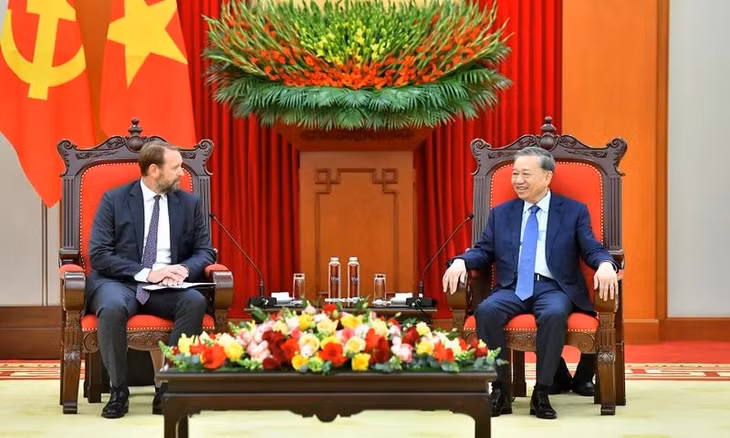 Tổng Bí thư Tô Lâm tiếp ông Nate Franklin, nhà sáng lập và Chủ tịch Tập đoàn Pacifico Energy (PE), Hoa Kỳ. (Ảnh: ĐĂNG KHOA)