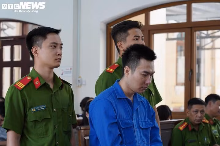 Kết thúc phiên toà, HĐXX tuyên án tử hình với bị cáo Danh Sơn.