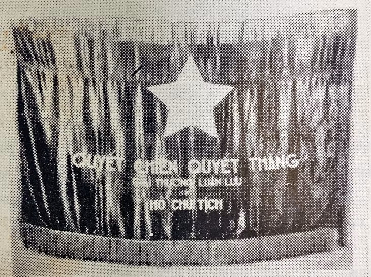 Cờ quyết chiến quyết thắng, giải thưởng luân lưu của Hồ Chú tịch tặng quân dân tỉnh Quảng Yên. Ảnh tư liệu.