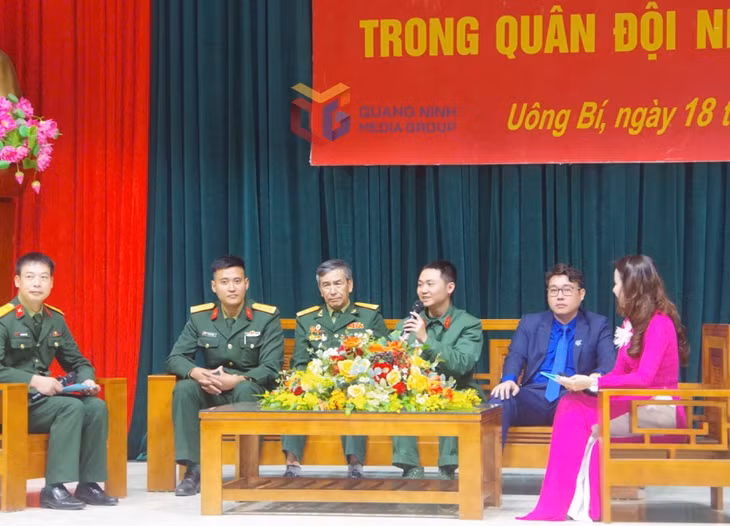 Quang cảnh diễn đàn.