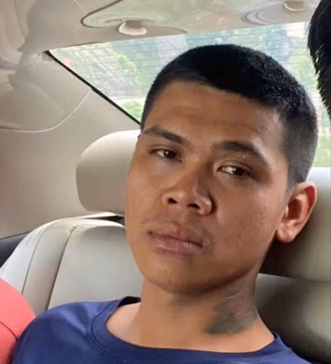 Công an bắt đối tượng dùng dao bấm đe dọa cướp 2 điện thoại. Ảnh: Công an tỉnh Bình Dương