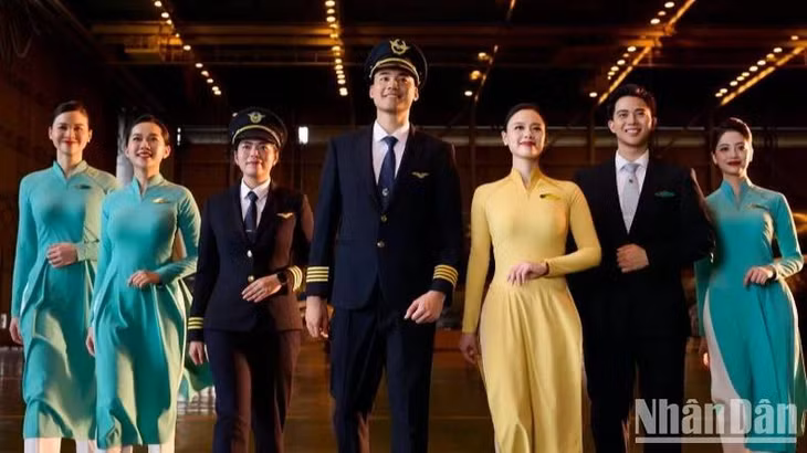 Xuyên suốt 30 năm hình thành và phát triển, Vietnam Airlines không ngừng nỗ lực dựng xây hành trình kết nối với thế giới.