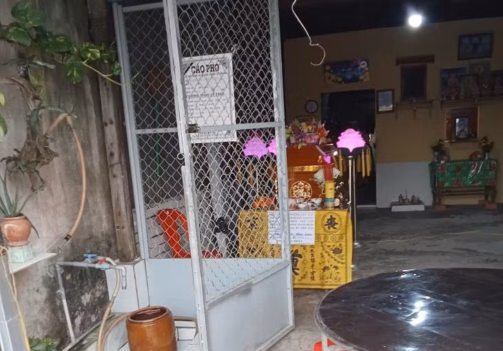Cháu bé bị người tình của mẹ đánh đập đã tử vong - Ảnh: ANH NY