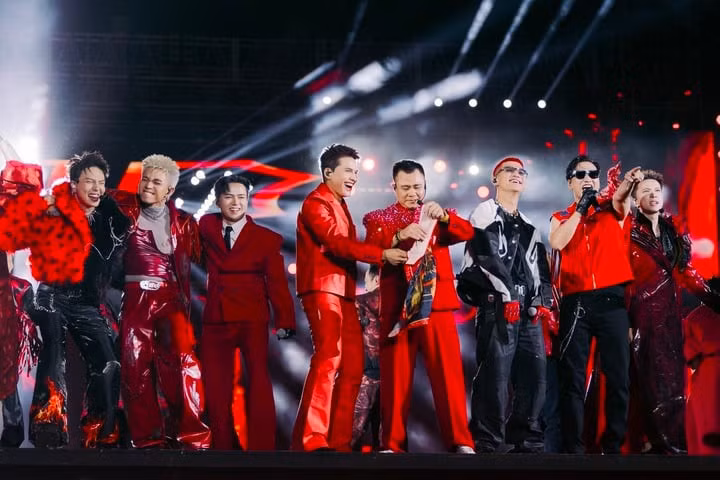 Concert Anh trai vượt ngàn chông gai ngày 3 diễn ra bùng nổ vào tối 22/3 tại TP.HCM.