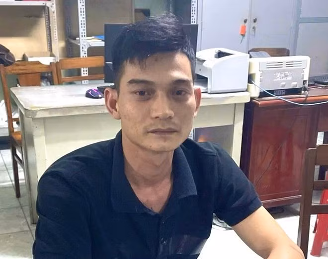 Thân mua súng Rulo qua mạng, sau đó thì bị công an bắt giữ. Ảnh: Công an