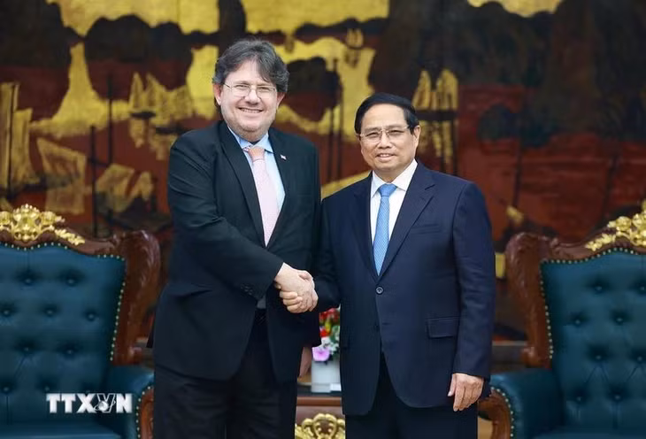 Thủ tướng Phạm Minh Chính tiếp Đại sứ Cộng hòa Áo tại Việt Nam Philipp Agathonos. (Ảnh: Dương Giang/TTXVN)