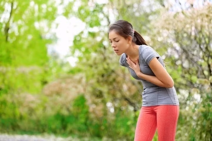 Hít thở đúng cách khi sẽ làm tăng hiệu suất của việc chạy bộ. (Ảnh minh hoạ)