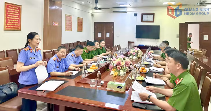 Phòng CS Kinh tế, (Công an tỉnh) thường xuyên, chủ động phối hợp với các cơ quan chức năng nâng cao hiệu quả công tác tiếp nhận giải quyết nguồn tin về tội phạm, kiến nghị khởi tố.