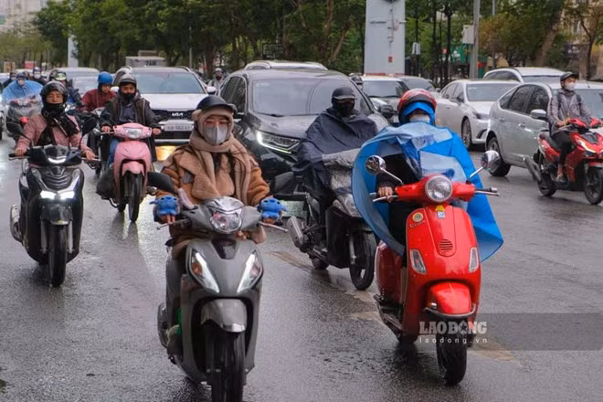 Dự báo thời tiết ngày mai 29.3 ở Hà Nội có mưa, trời rét. Ảnh: Việt Anh