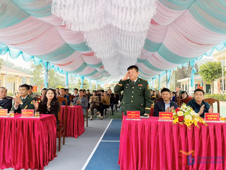 Quang cảnh buổi gặp mặt kỉ niệm 66 năm Ngày truyền thống Bộ đội Biên phòng.
