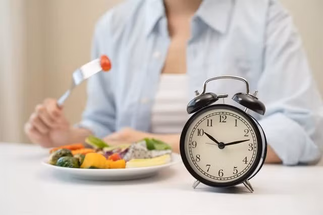 Nhịn ăn gián đoạn có thể có một số lợi ích.