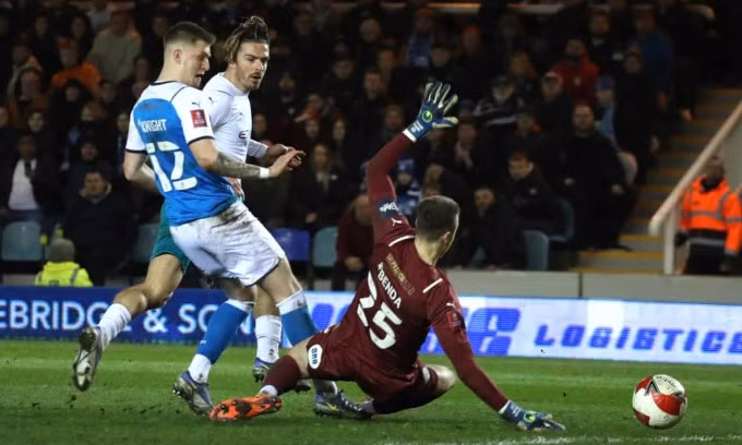 Grealish ấn định thắng lợi 2-0 cho Man City. Ảnh: Shutterstock