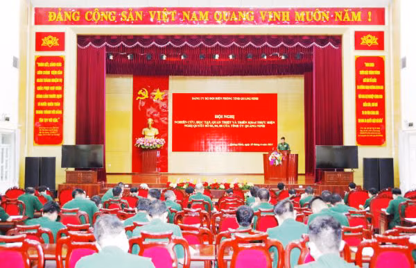 Quang cảnh buổi học tập.